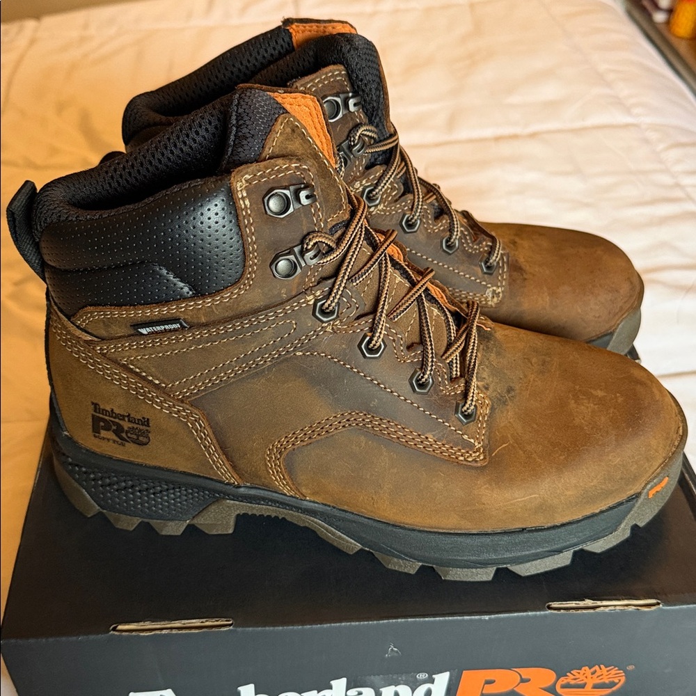 Men’s Timberland PRO Titan EV Soft Toe Boots - New in Box- Sz 7W